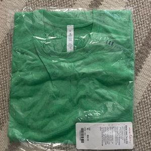 Lululemon men’s metal vent tech ss shirt. NWT size XL